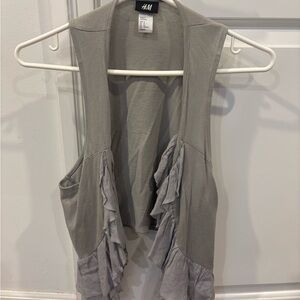 H&M Light Gray Ruffled Blouse